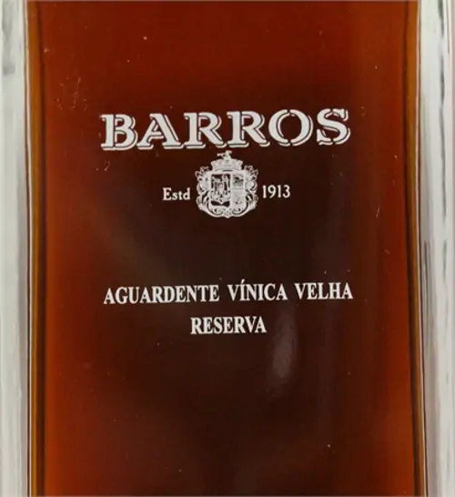aguardente-velha-barros-2.jpg