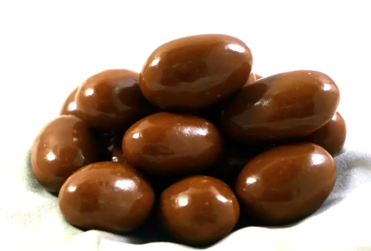 AMÊNDOA DE CHOCOLATE DE LEITE