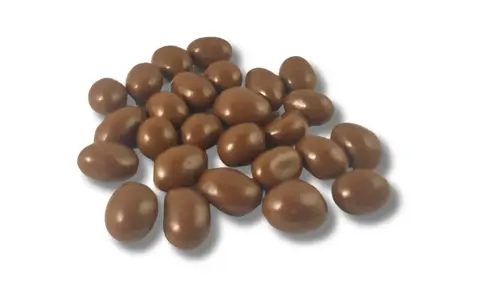 PEANUT COVERED WITH MILK CHOCOLATE