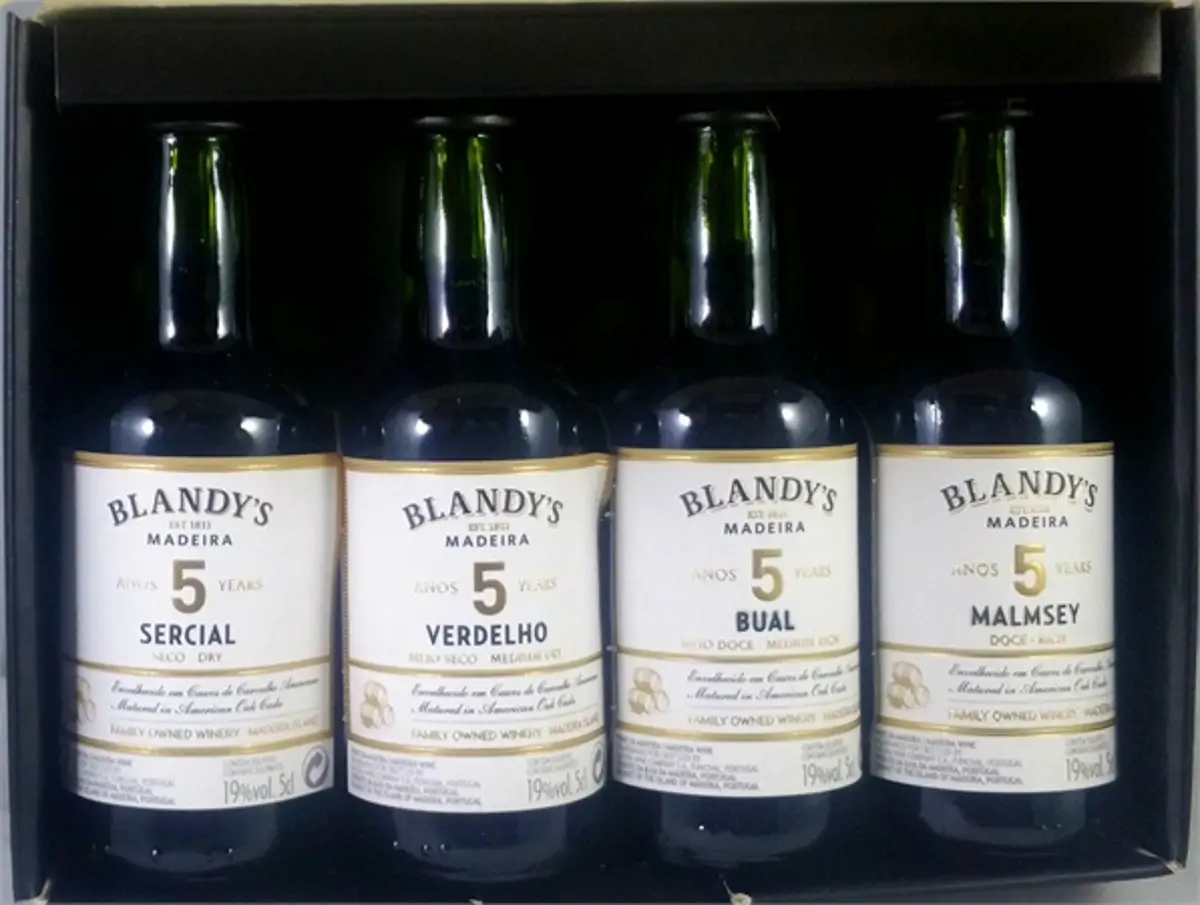 blandy-s-box-5-anos-mini-1.png