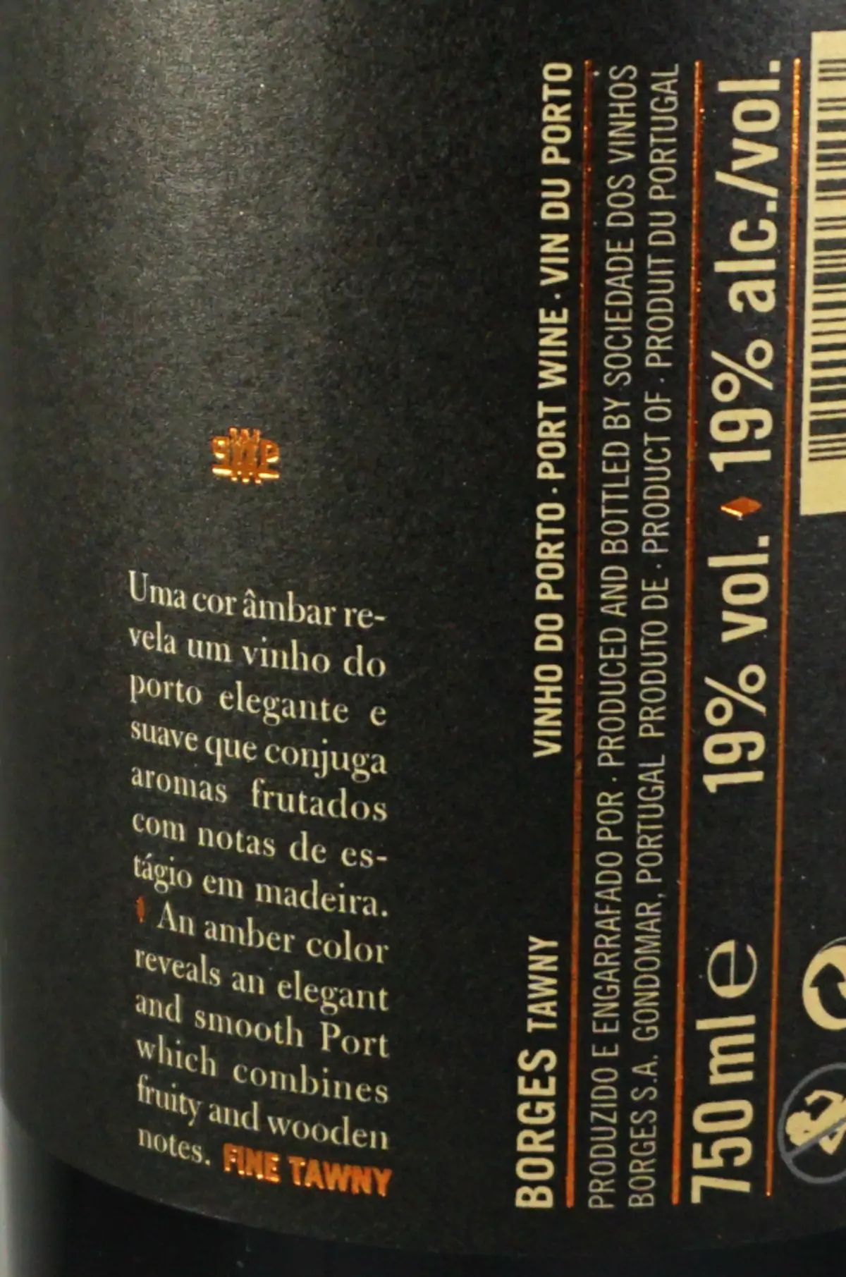 borges-tawny.jpg