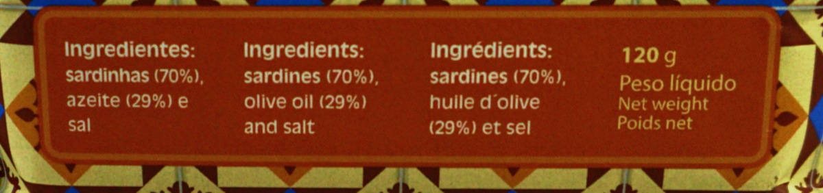 briosa-sardinhas-em-azeite-2.png