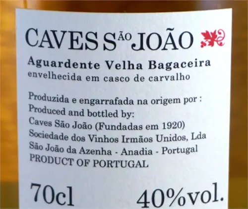 caves-sjoao-aguardente-velha-bagaceira-1.png