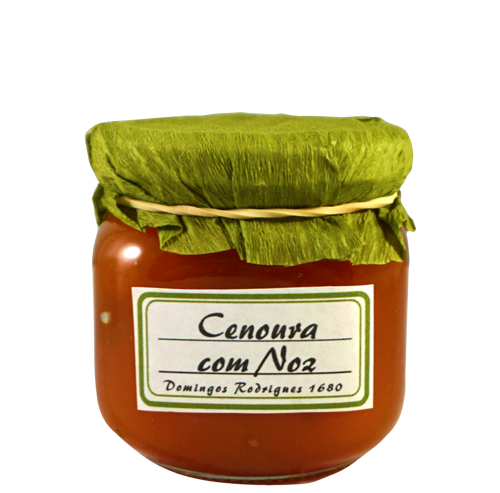 DOCE DE CENOURA COM NOZ