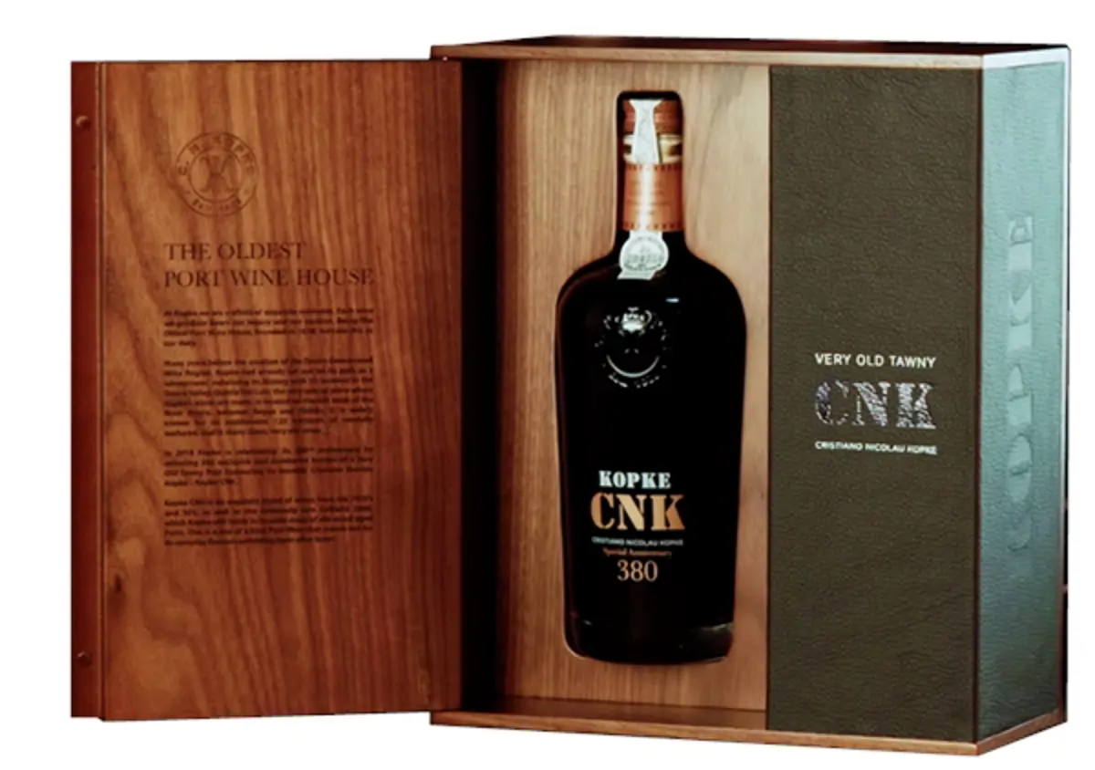 kopke-cnk-very-old-tawny-380-anniversary-1.png