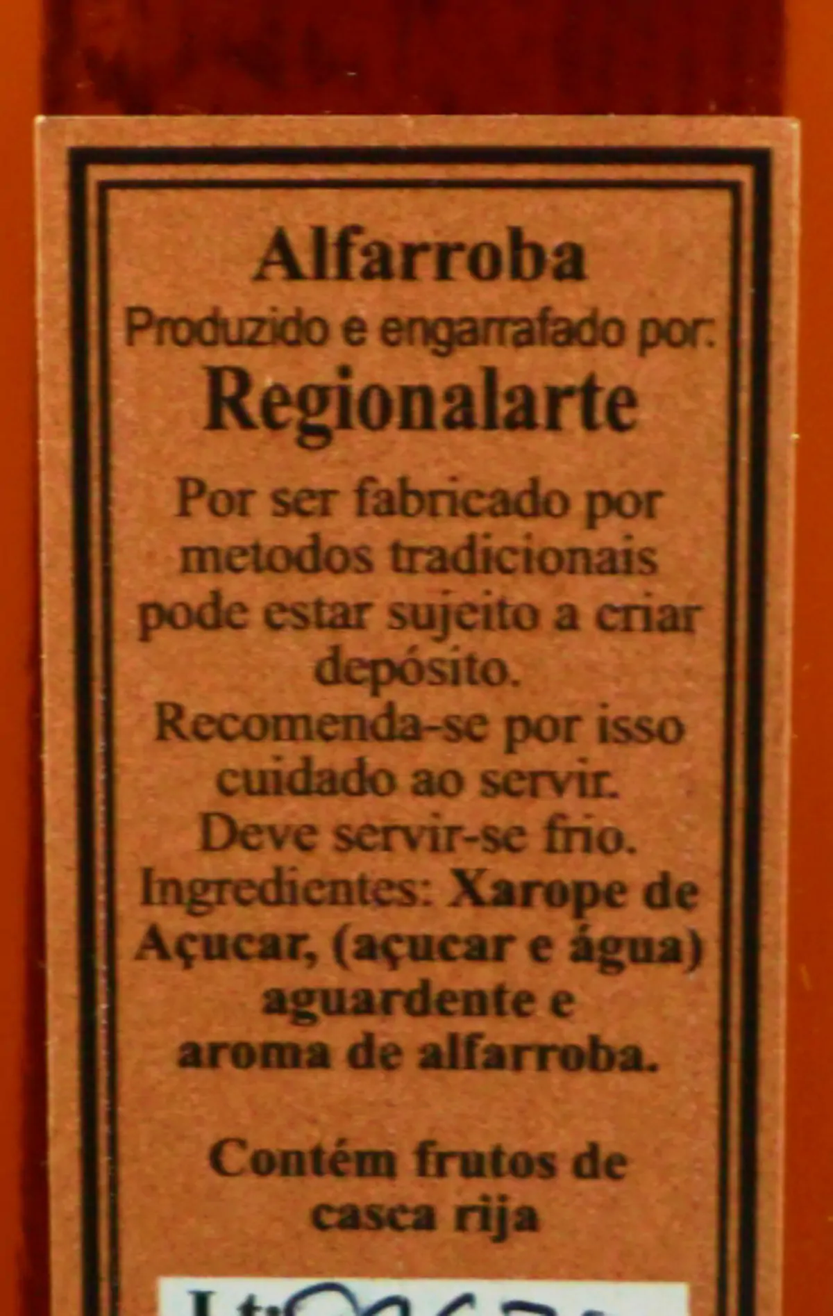 licor-de-alfarroba-regionalarte-1.png