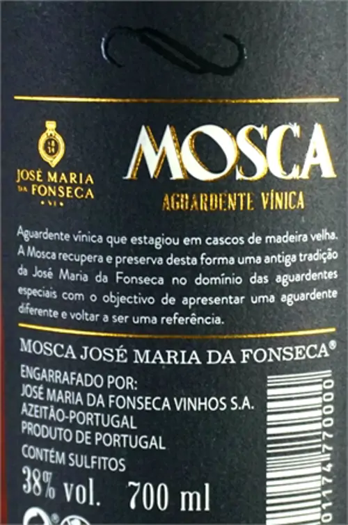 mosca-aguardente-vinica-1.png