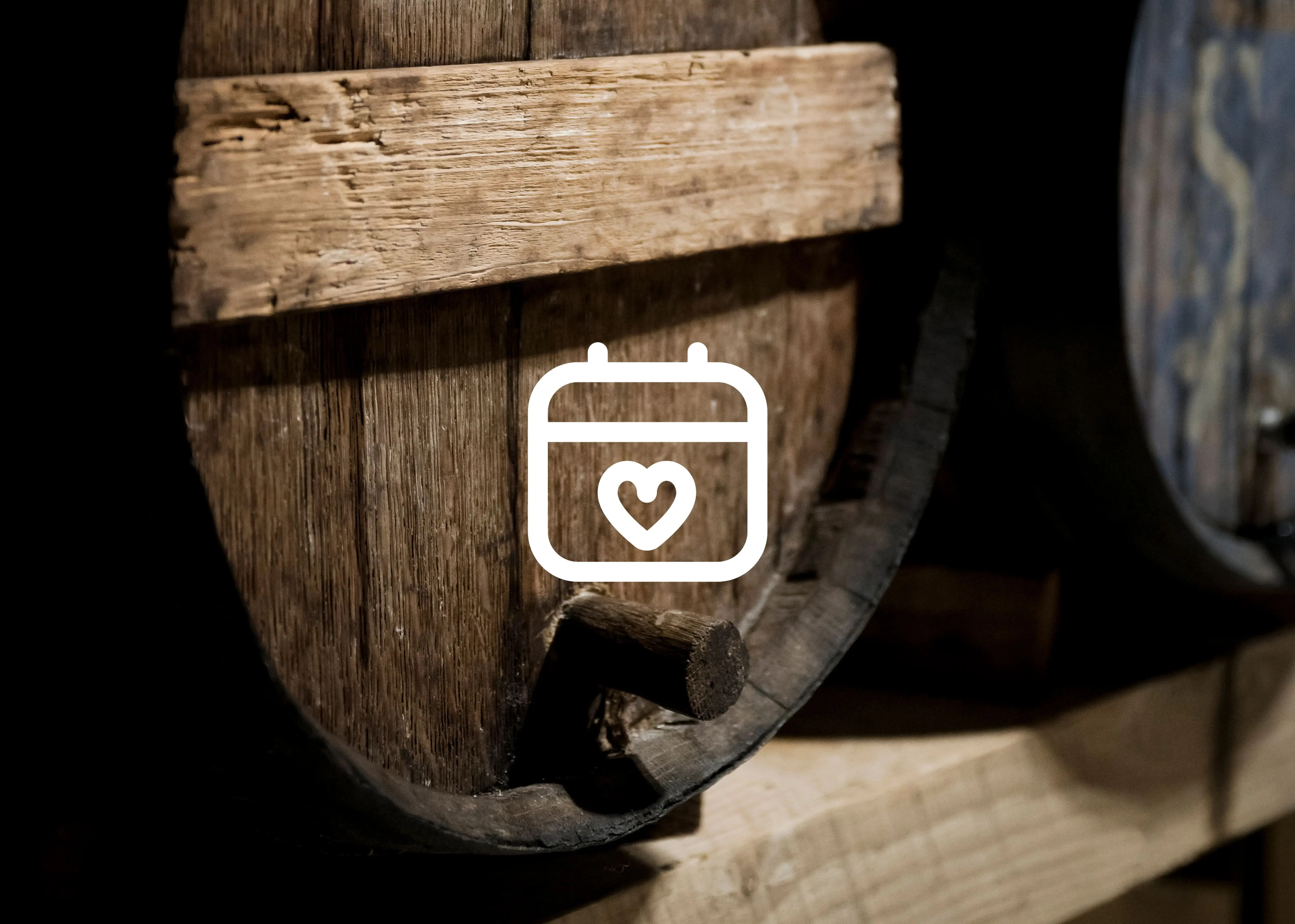 Barrica de madeira alusiva à história do Vinho do Porto